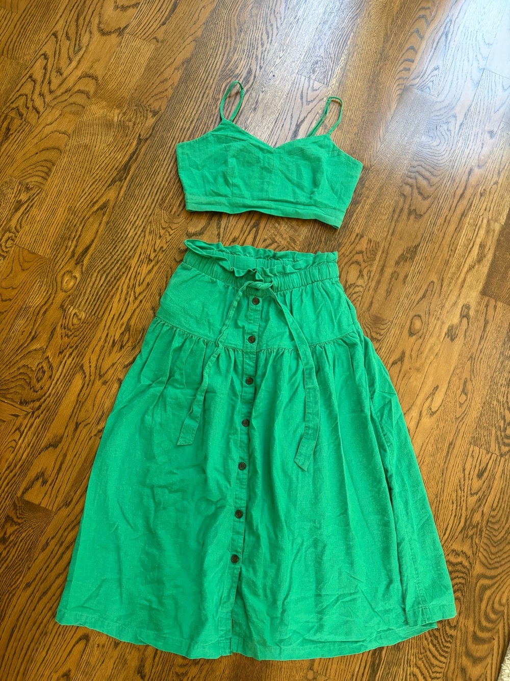 Universal Thread Green Two-Piece Crop Top & Button-Front Midi Skirt Set